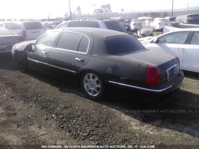 2LNBL8EV8AX753017 - 2010 LINCOLN TOWN CAR EXECUTIVE L BLACK photo 3