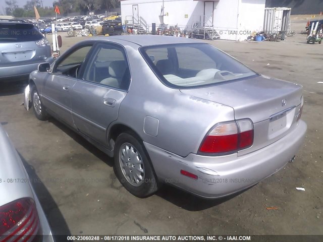 1HGCD5657TA148759 - 1996 HONDA ACCORD EX/EX-R TAN photo 3