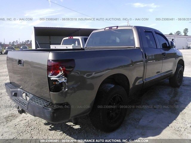 5TFRM5F14AX011701 - 2010 TOYOTA TUNDRA DOUBLE CAB SR5 GRAY photo 4