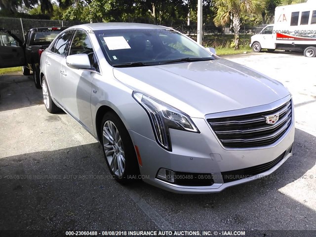 2G61M5S36J9127990 - 2018 CADILLAC XTS LUXURY SILVER photo 1