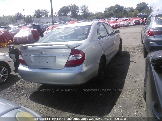 4T1BE32KX3U755983 - 2003 TOYOTA CAMRY LE/XLE/SE Gümüş foto 4