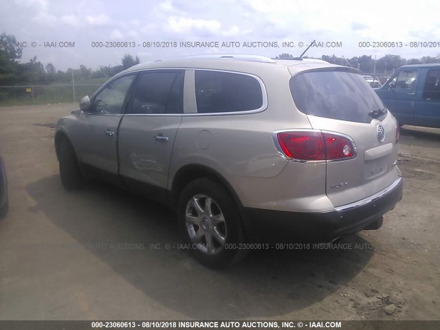 5GAER23738J301207 - 2008 BUICK ENCLAVE CXL Or photo 3