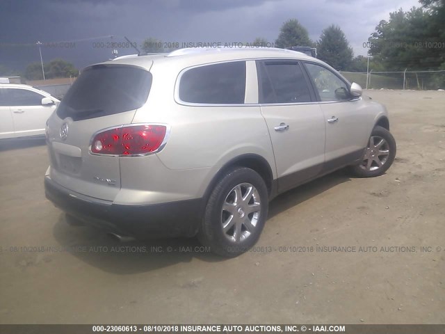 5GAER23738J301207 - 2008 BUICK ENCLAVE CXL GOLD photo 4