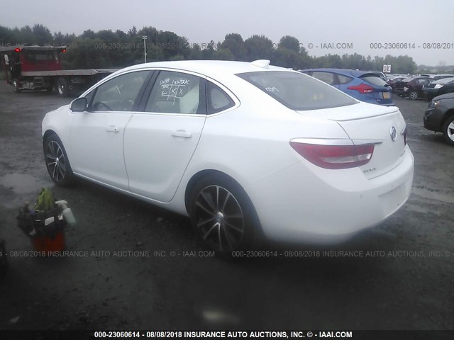 1G4PR5SK0H4111373 - 2017 BUICK VERANO SPORT TOURING WHITE photo 3