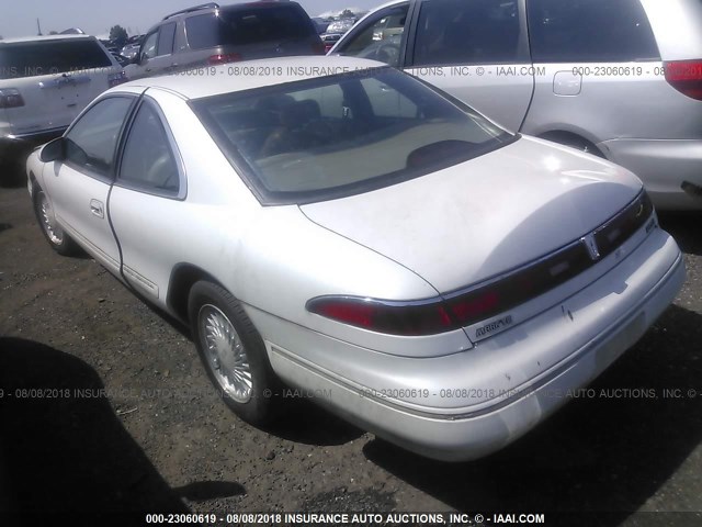 1LNLM91V4PY760973 - 1993 LINCOLN MARK VIII WHITE photo 3