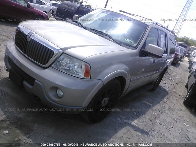 5LMFU28R74LJ14684 - 2004 LINCOLN NAVIGATOR GOLD photo 2
