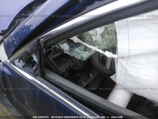 4T1BF3EK6BU737617 - 2011 TOYOTA CAMRY SE/LE/XLE ლურჯი ფოტო 7