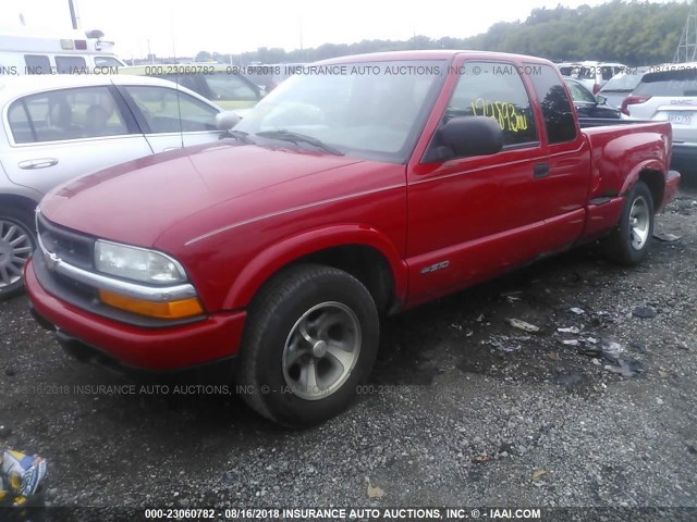 1GCCS195628154776 - 2002 CHEVROLET S TRUCK S10 RED photo 2