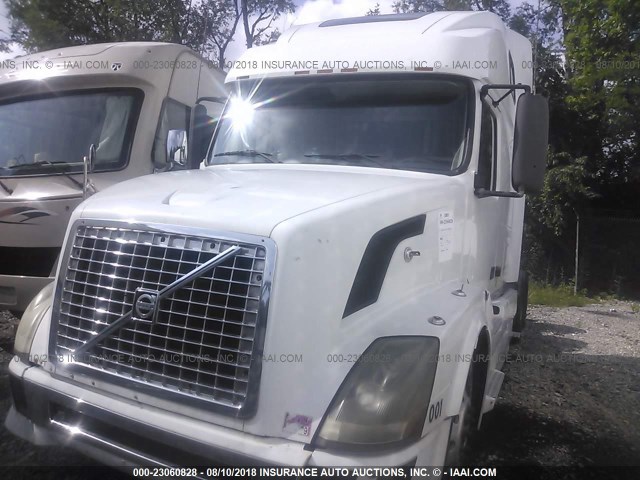 4V4NC9TGX6N420519 - 2006 VOLVO VN Unknown photo 2