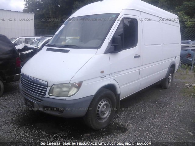 WD2YD641125379446 - 2002 FREIGHTLINER Sprinter 2500 TAN photo 2