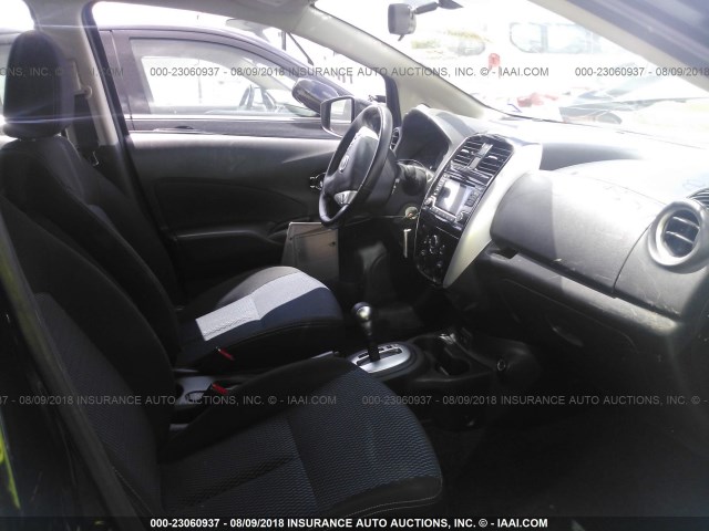 3N1CE2CP9HL361568 - 2017 NISSAN VERSA NOTE S/S PLUS/SV/SL/SR BLACK photo 5