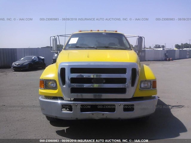 3FRNF65F85V102703 - 2005 FORD F650 YELLOW photo 6