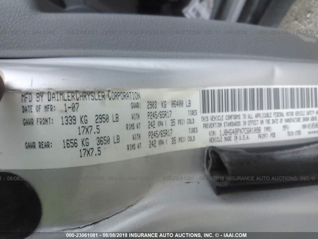 1J8HG48PX7C601098 - 2007 JEEP COMMANDER SILVER photo 9