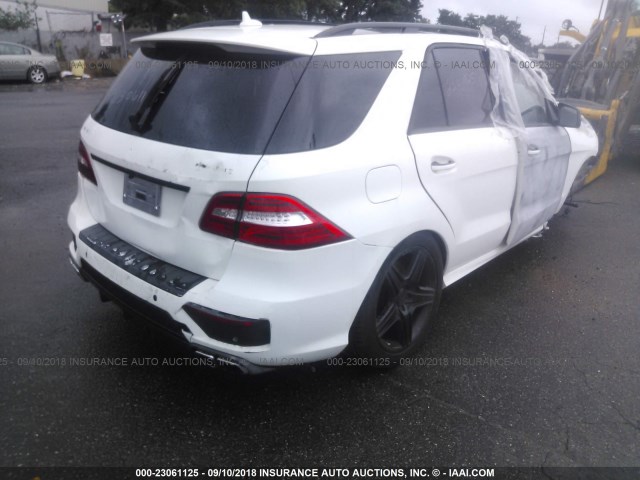 4JGDA7EB8EA360535 - 2014 MERCEDES-BENZ ML WHITE photo 4