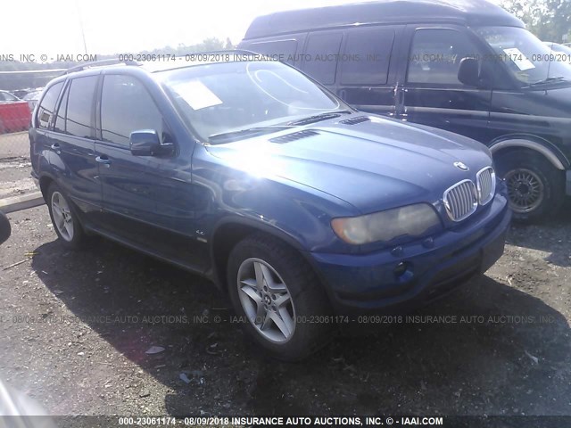 5UXFB33572LH32853 - 2002 BMW X5 4.4I BLUE photo 1