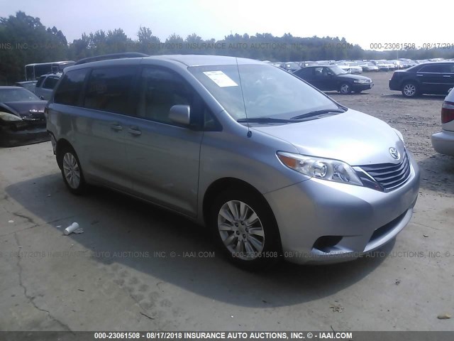 5TDJK3DC5BS011550 - 2011 TOYOTA SIENNA LE GRAY photo 1