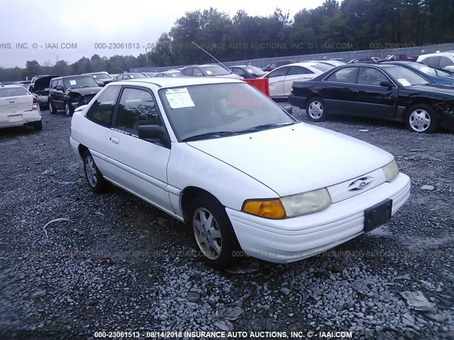 1FASP11J6SW268171 - 1995 FORD ESCORT LX/SPORT WHITE photo 1