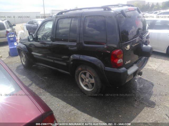 1J4GK38K75W669994 - 2005 JEEP LIBERTY RENEGADE BLACK photo 3