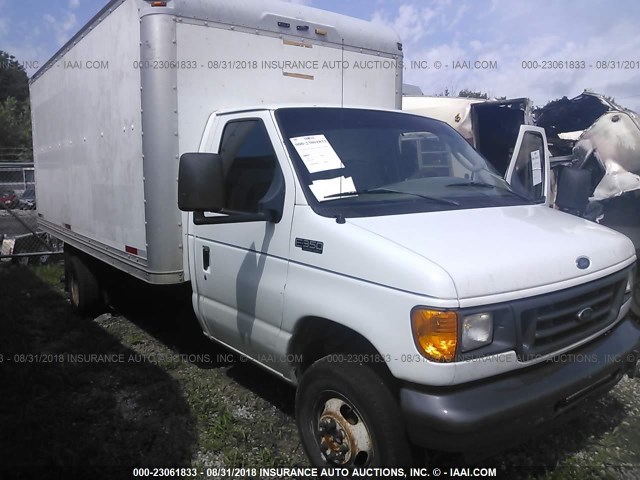 1FDWE35L15HA72636 - 2005 FORD ECONOLINE E350 SUPER DUTY CTWAY VAN WHITE photo 1