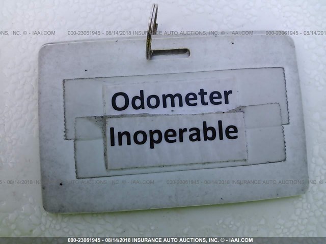 3C4NJCBB7JT194050 - 2018 JEEP COMPASS LATITUDE 白色 照片 7