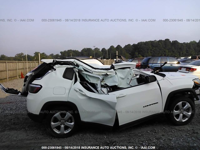 3C4NJCBB7JT194050 - 2018 JEEP COMPASS LATITUDE 白色 照片 8