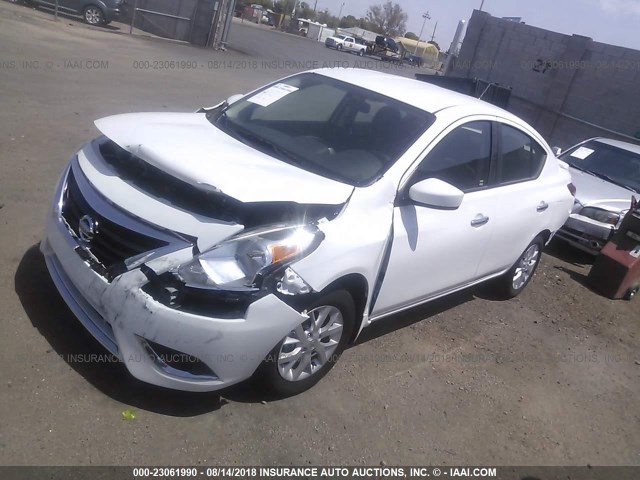 3N1CN7AP2HL862883 - 2017 NISSAN VERSA S/S PLUS/SV/SL WHITE photo 2