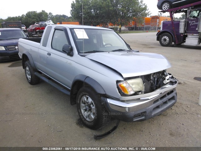 1N6ED26Y9YC427879 - 2000 NISSAN FRONTIER KING CAB XE/KING CAB SE SILVER photo 1