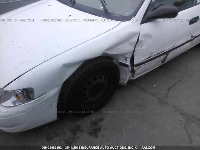 2T1BR12E1YC325691 - 2000 TOYOTA COROLLA VE/CE/LE 白色 照片 6