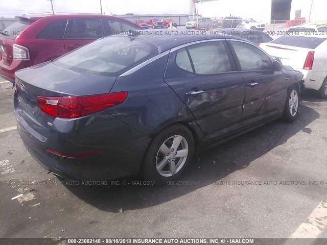 KNAGM4A74F5598902 - 2015 KIA OPTIMA LX GRAY photo 4