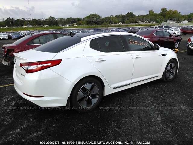 KNAGM4AD2D5050853 - 2013 KIA OPTIMA HYBRID WHITE photo 4