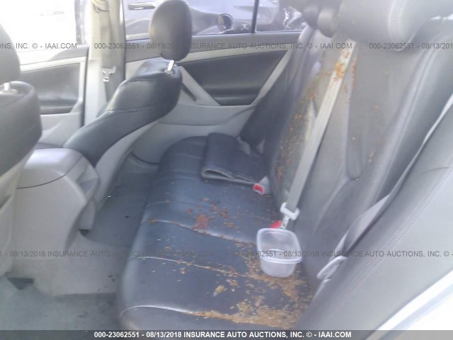 4T1BF3EK2BU710351 - 2011 TOYOTA CAMRY SE/LE/XLE WHITE photo 8