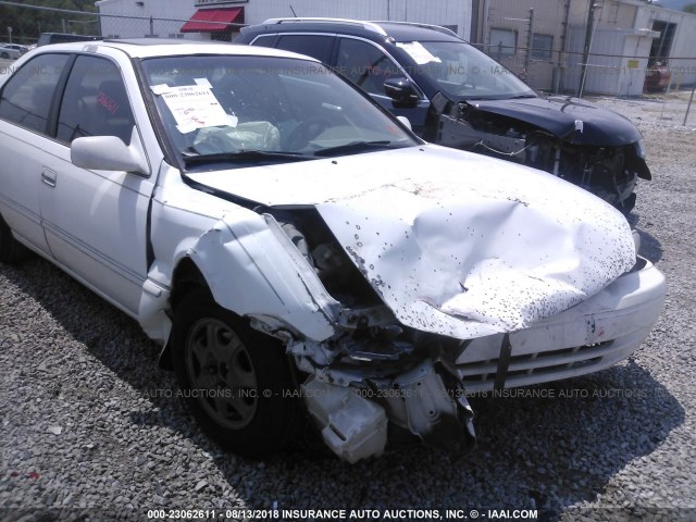 4T1BG22K8VU138881 - 1997 TOYOTA CAMRY CE/LE/XLE 白色 照片 6