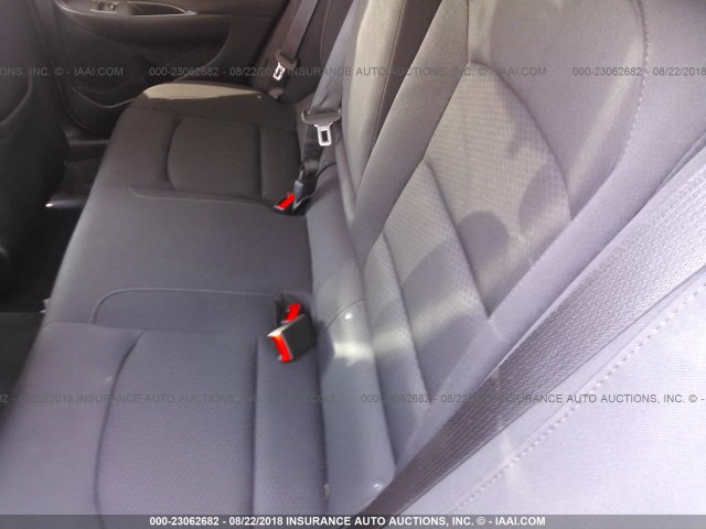 1G1ZB5ST6JF102156 - 2018 CHEVROLET MALIBU LS Qara foto 8