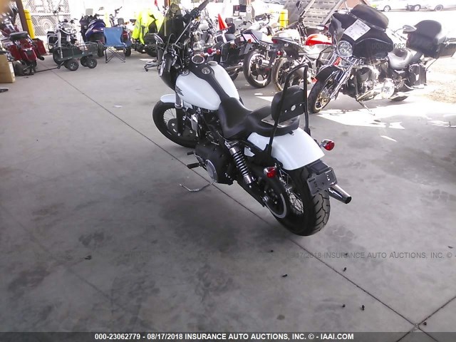 1HD1GXM16GC308714 - 2016 HARLEY-DAVIDSON FXDB DYNA STREET BOB WHITE photo 3