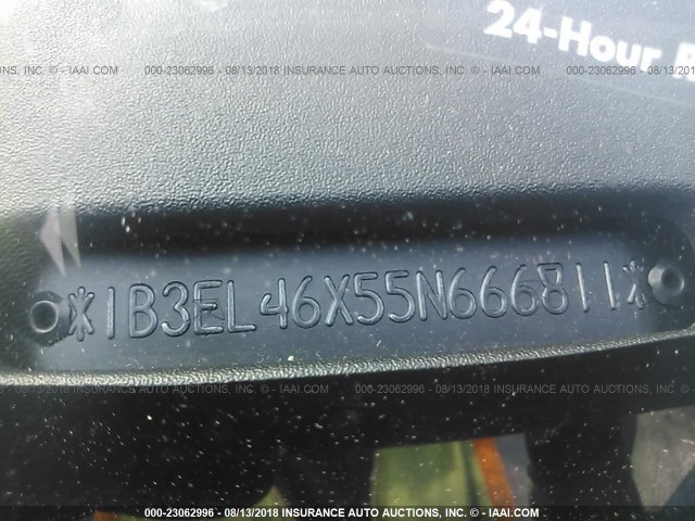 1B3EL46X55N666811 - 2005 DODGE STRATUS SXT GRAY photo 9