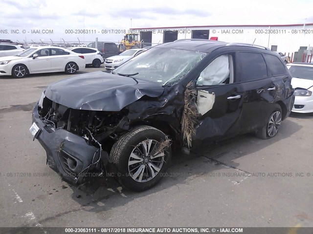 5N1DR2MM7JC670740 - 2018 NISSAN PATHFINDER S/SV/SL/PLATINUM BLACK photo 2