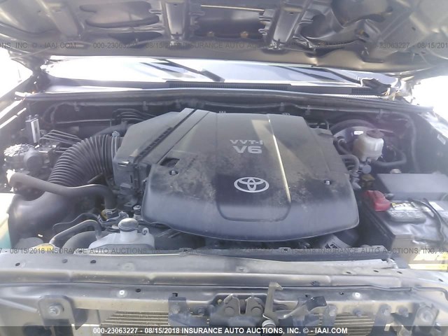 5TFLU4EN3CX037925 - 2012 TOYOTA TACOMA DOUBLE CAB ნაცრისფერი ფოტო 10