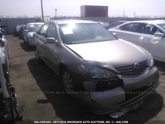 JTDBE32K630177568 - 2003 TOYOTA CAMRY LE/XLE Алтын фото 1