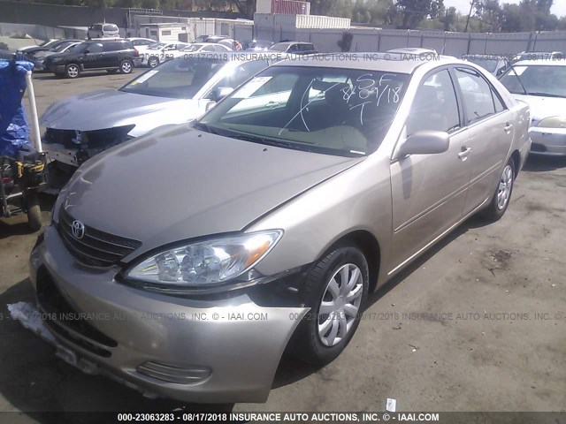 JTDBE32K630177568 - 2003 TOYOTA CAMRY LE/XLE Алтын фото 2