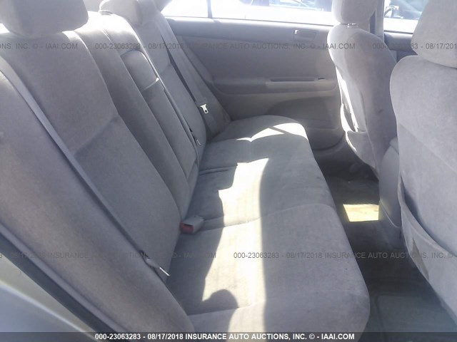 JTDBE32K630177568 - 2003 TOYOTA CAMRY LE/XLE Алтын фото 8