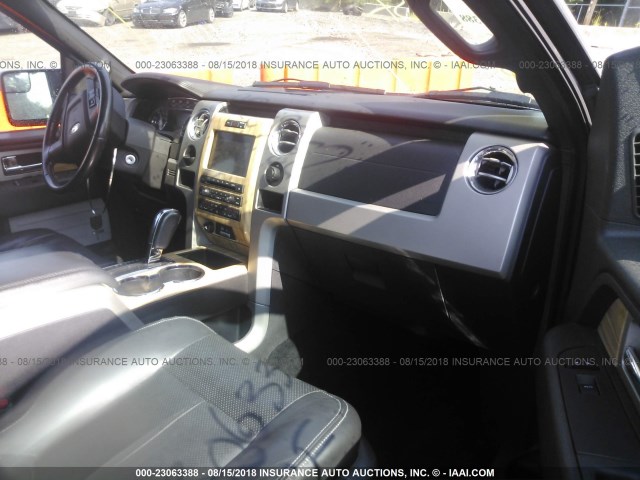 1FTFW1CT1BFA91414 - 2011 FORD F150 SUPERCREW SILVER photo 5