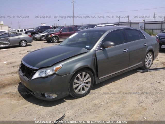 4T1BK3DBXBU386014 - 2011 TOYOTA AVALON LIMITED GRAY photo 2