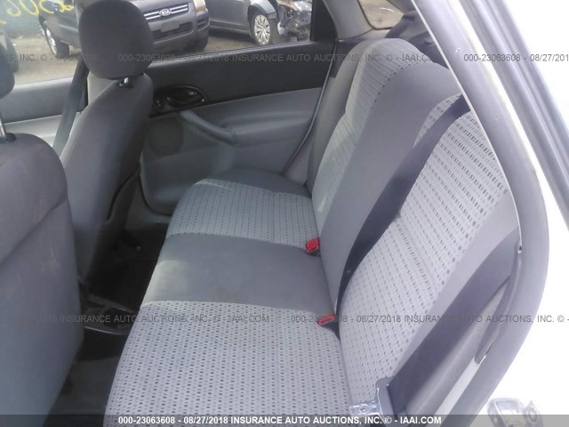 1FAFP34N17W171897 - 2007 FORD FOCUS ZX4/S/SE/SES 白色 照片 8