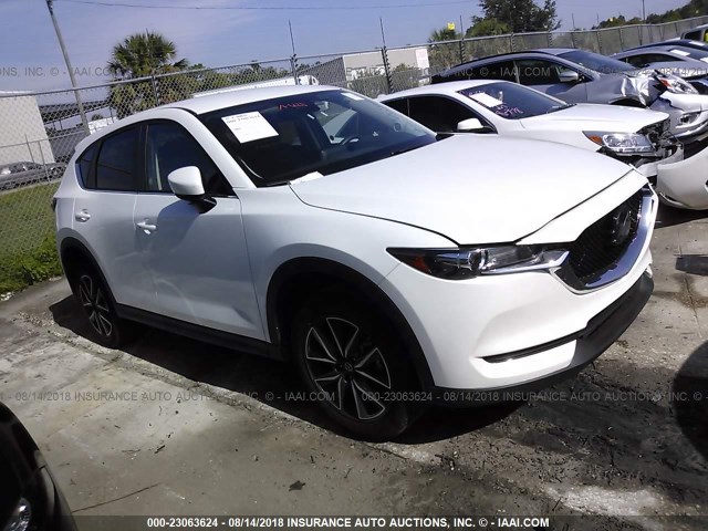 JM3KFACM6J0332884 - 2018 MAZDA CX-5 TOURING WHITE photo 1