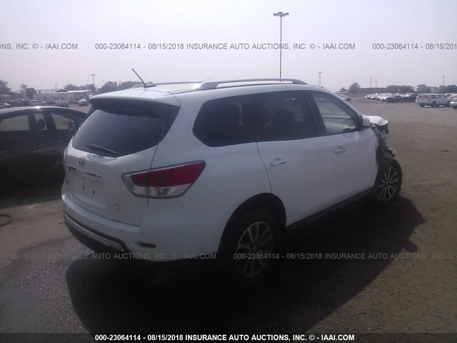 5N1AR2MM4GC630689 - 2016 NISSAN PATHFINDER S/SV/SL/PLATINUM WHITE photo 4