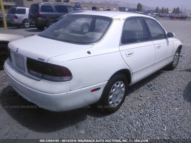 1YVGE22C9T5584435 - 1996 MAZDA 626 DX/LX WHITE photo 4