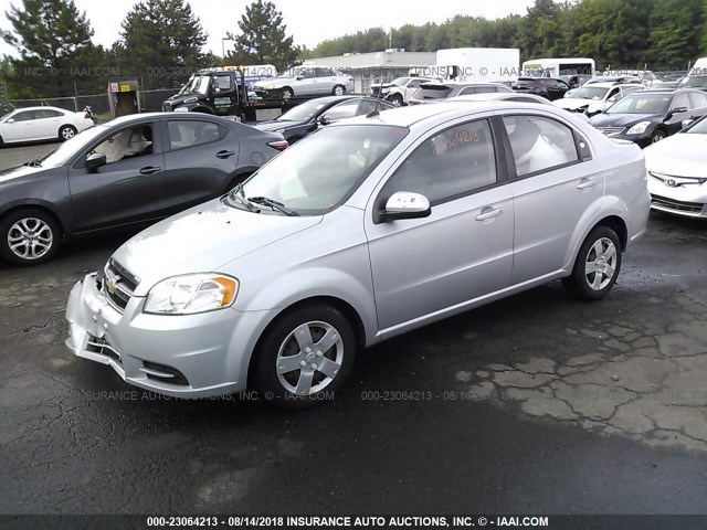 KL1TD5DE8AB088362 - 2010 CHEVROLET AVEO LS/LT SILVER photo 2