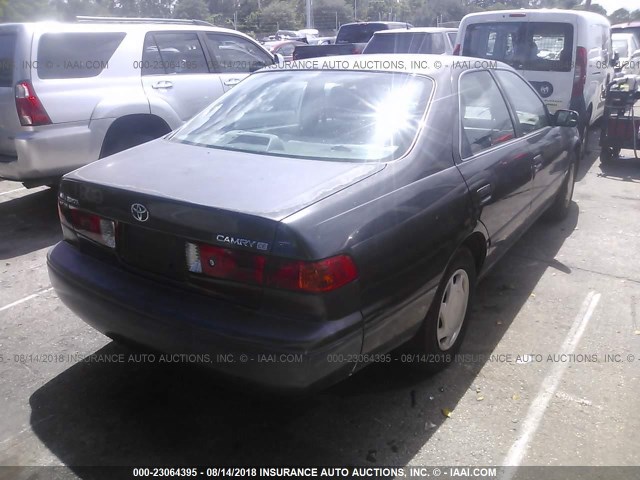 4T1BG22K7YU996136 - 2000 TOYOTA CAMRY CE/LE/XLE 灰色 照片 4