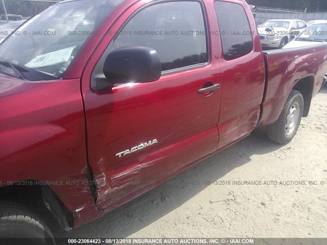 5TETX22N06Z239425 - 2006 TOYOTA TACOMA ACCESS CAB RED photo 6