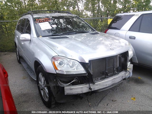 4JGBF71E28A402761 - 2008 MERCEDES-BENZ GL 450 4MATIC SILVER photo 1